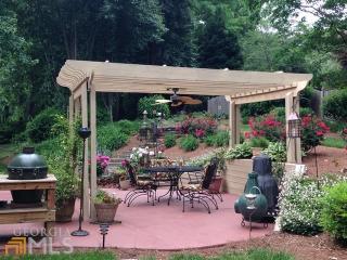 1707 Br Crk Cv, Lawrenceville GA  30043-3279 exterior