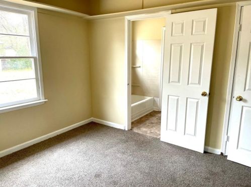 123 Love St, Austell GA 30168-4024 exterior