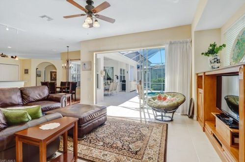 14650 Indigo Lk Cir, Naples FL 34119-4821 exterior