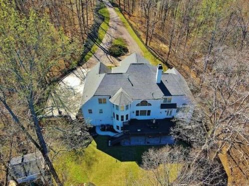 5565 Riverwalk Ct, Gainesville GA 30506-2987 exterior