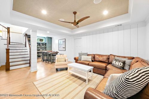 33 Park Ave, Locust NJ  07760-1523 exterior