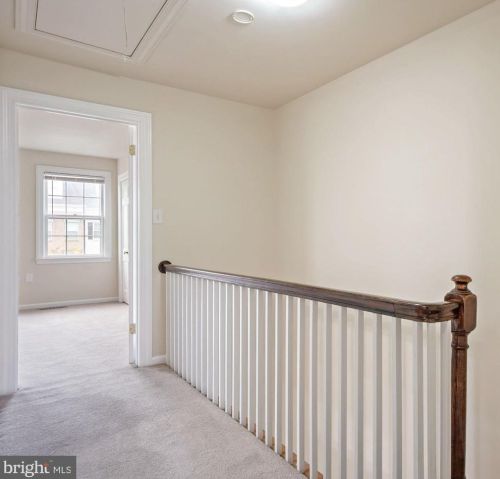 602 7 St, Washington DC 20002-5210 exterior