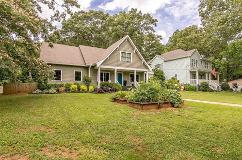 425 Ashburton Ave, Atlanta, GA 30317-3407