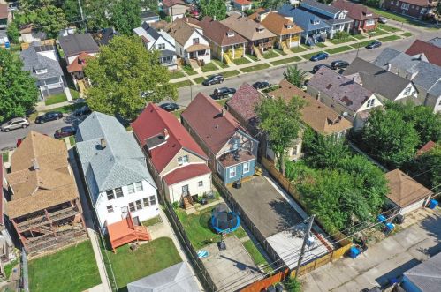 1467 72nd St, Chicago IL  60619-1509 exterior