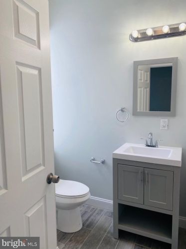 1834 Bailey St, Philadelphia PA  19121-2606 exterior