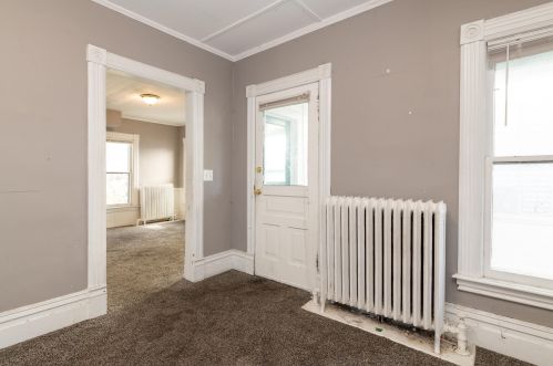 1408 Westnedge Ave, Kalamazoo MI 49007-2426 exterior