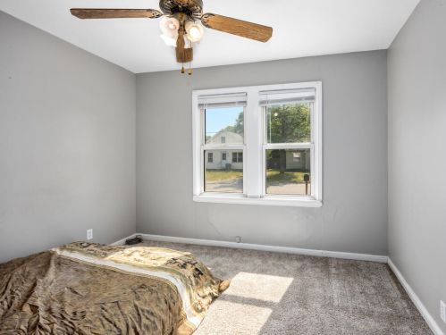 2939 Fairfield St, Meskegon MI  49441-4005 exterior