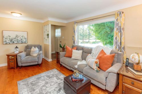 2707 Hagberg St, Duluth MN 55811-2802 exterior