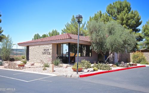 6210 Pinehurst Dr, Chandler AZ 85249-4039 exterior