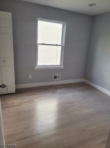 393 9 St, Newark NJ 07107-1907 exterior