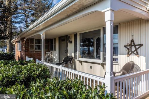 265 Old State Rd, Limerick PA 19468-3214 exterior