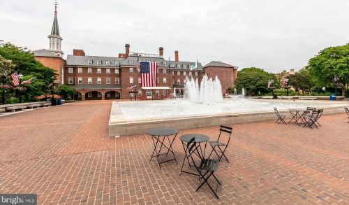 418 Fayette St, Alexandria VA 22314-2228 exterior