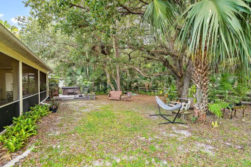 1732 Leafy Rd, Fort Pierce FL 34953-1355 exterior