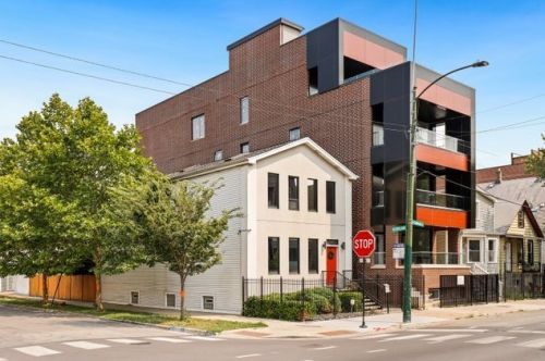 1859 California, Chicago IL 60647-4247 exterior