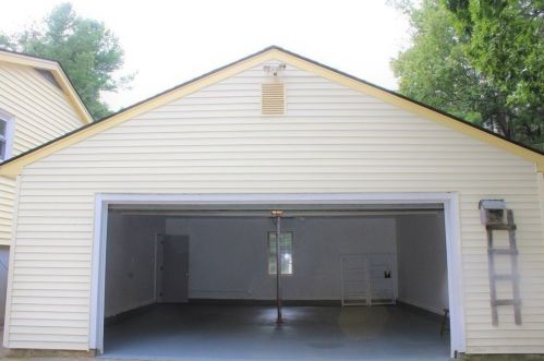 277 Grove St, Worcester MA 01605-3905 exterior