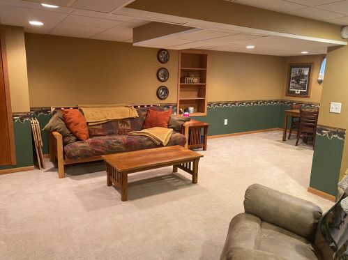 3953 57, Milwaukee WI 53220-2636 exterior