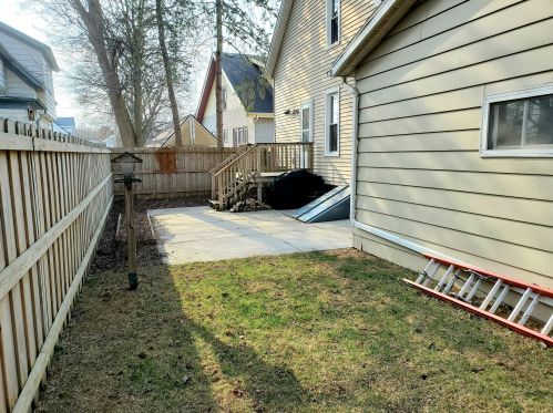 613 Green St, Watertown, WI 53098-2505