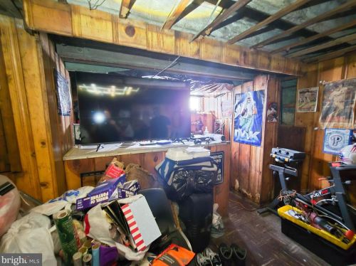 232 Edgewood St, Philadelphia PA 19139-2323 exterior