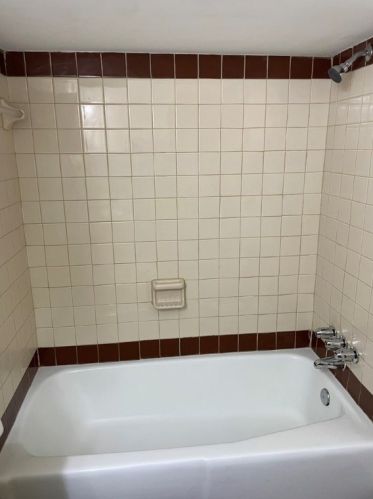 325 Highland Ave, Pittsburgh PA  15206-4247 exterior