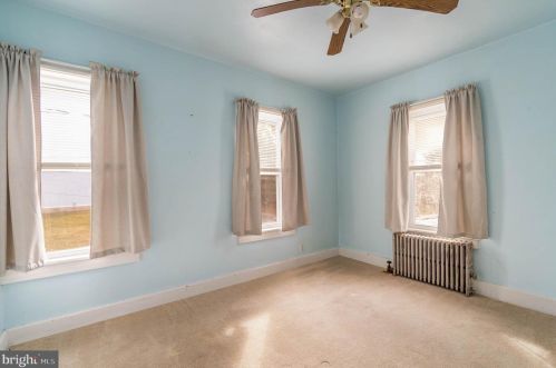 181 Cemetery St, Littlestown PA 17340-1507 exterior