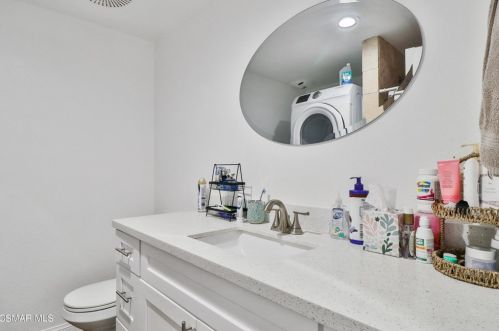 5239 Perkins Rd, Oxnard CA 93033-8358 exterior