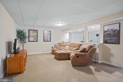 3150 Queensberry Dr, Huntingtown MD 20639-2306 exterior