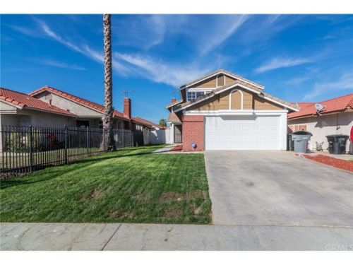 160 Peppertree Dr, Perris, CA 92571-2766