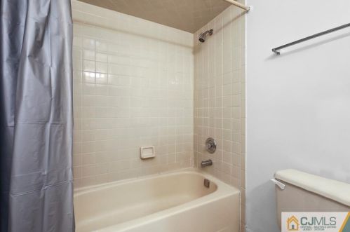 706 Darlington Dr, Old Bridge NJ 08857-3230 exterior