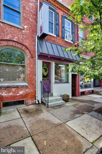 354 Queen St, Lancaster, PA 17603-5344