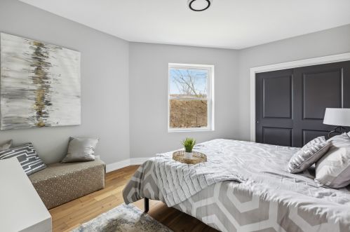 4647 Lawler Ave, Chicago IL  60638-2009 exterior