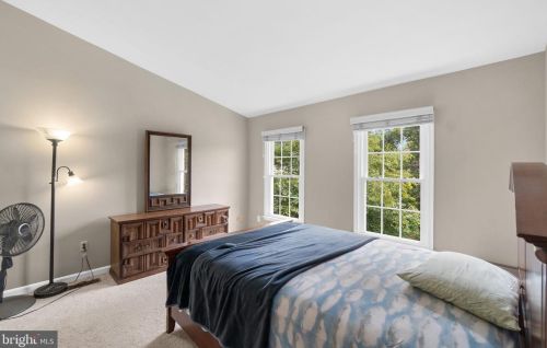 10158 Bracken Dr, Ellicott MD  21042-1675 exterior