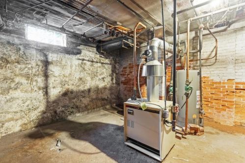 2 Frst St, Peabody MA 01960-4111 exterior