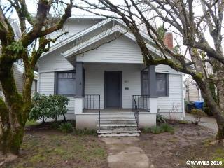 437 17th St, Salem OR  97301-4223 exterior