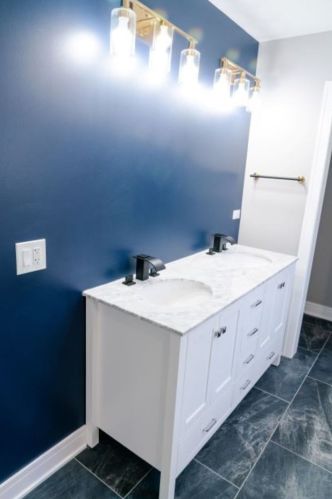 1059 Kedvale Ave, Chicago IL 60629-5108 exterior