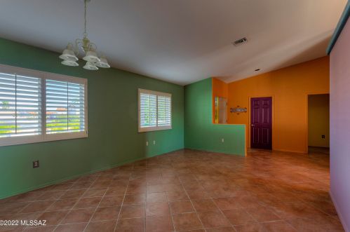 919 Ashworth Rd, Green Valley AZ 85614-5942 exterior