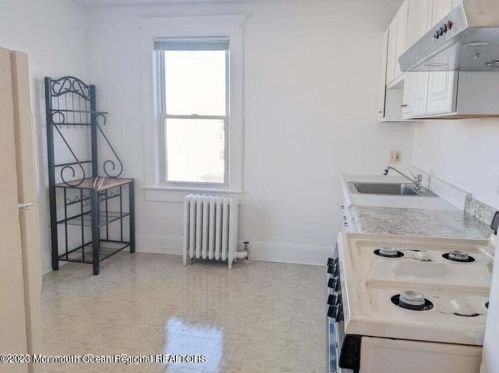 6 Lincoln Ave, Edison NJ exterior