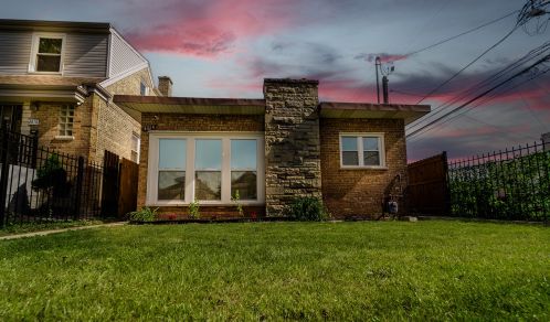 4814 Wellington Ave, Chicago IL 60641-5243 exterior