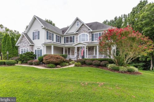 60 Greenfield Ln, Huntingtown, MD 20639-3316
