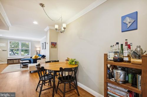 625 Alfred St, Alexandria VA  22314-1822 exterior