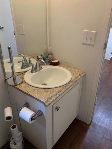 6921 Bennett Ave, Austin TX 78752-3204 exterior