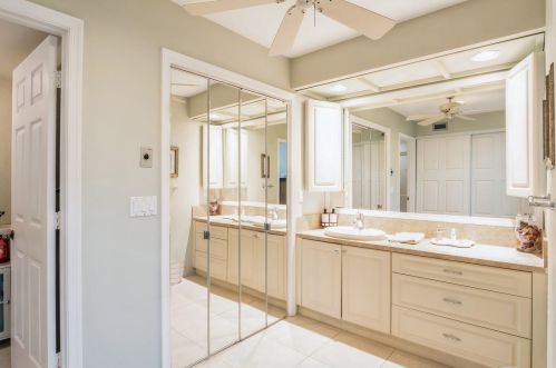 11210 Aspen Gln Dr, Boynton Beach FL 33437-1823 exterior