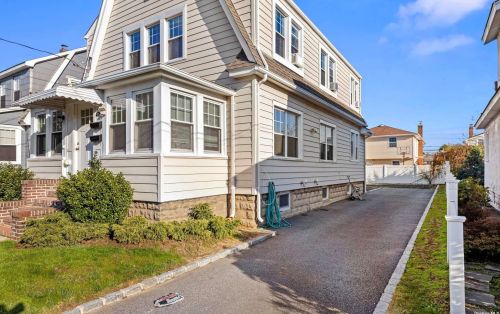 19 High St, Valley Stream NY 11581-1417 exterior