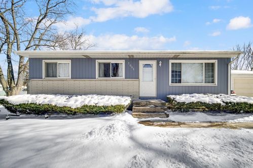 7053 Harrison St, Gary, IN 46410-3374