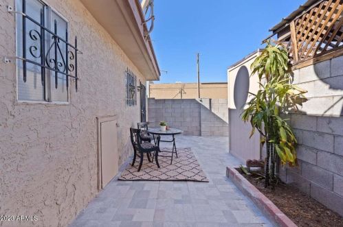 2626 Campbell Ave, Phoenix AZ  85017-3743 exterior