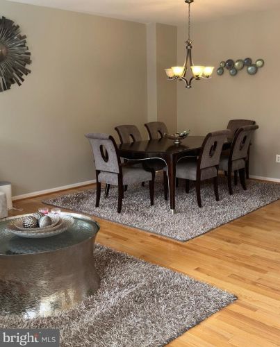 6514 Trask Ter, Alexandria VA  22315-5588 exterior