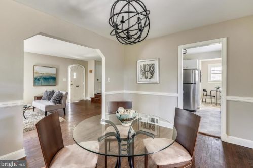 9609 Hastings Dr, Silver Spring MD 20901-3198 exterior