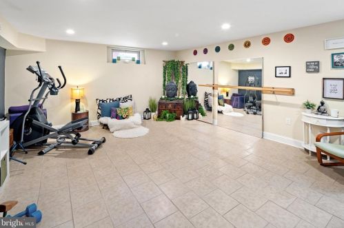 226 Ellsworth St, Philadelphia PA 19146-2826 exterior