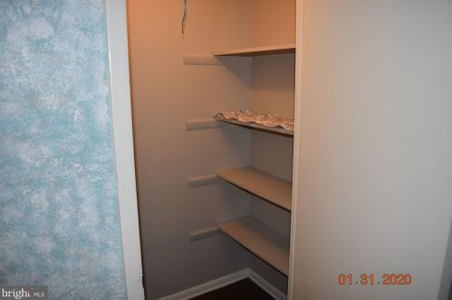 471 Grant Dr, Hanover PA 17331-1431 exterior