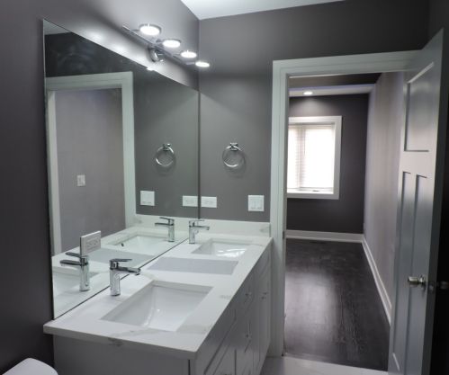 5650 Bishop St, Chicago IL  60636-1316 exterior