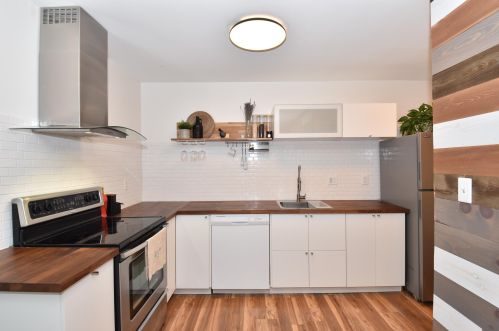 4888 19 St, Milwaukee WI 53209-5757 exterior